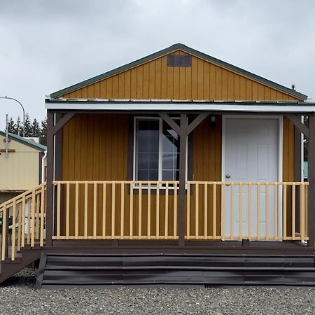 Far West Cabin-Tiny Homes Rental Forks Exteriör bild