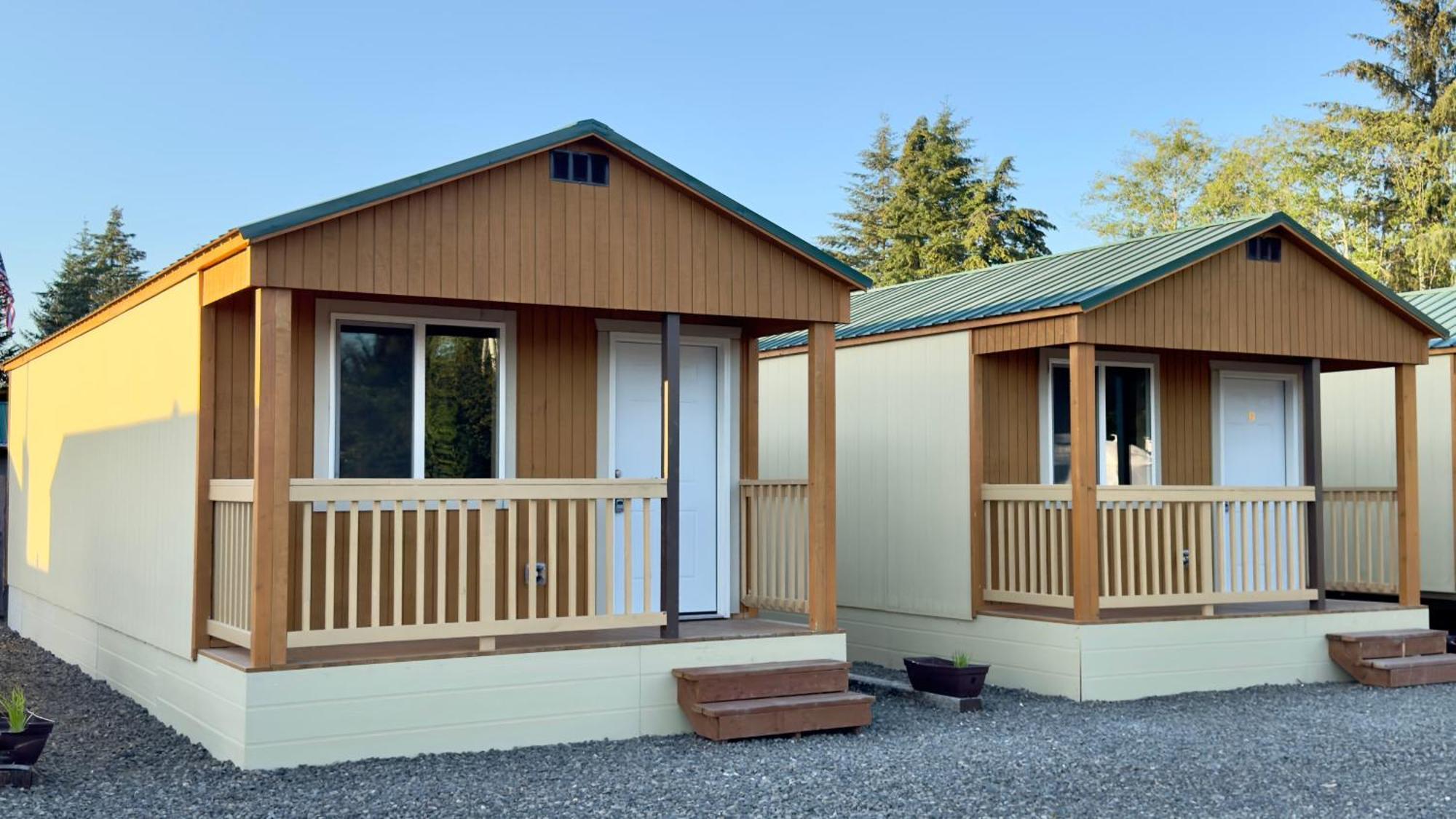 Far West Cabin-Tiny Homes Rental Forks Exteriör bild